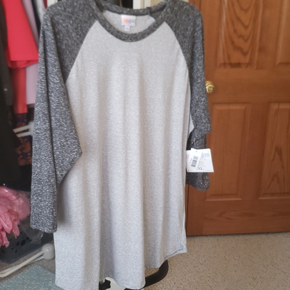 LuLaRoe Randy 2XL Top